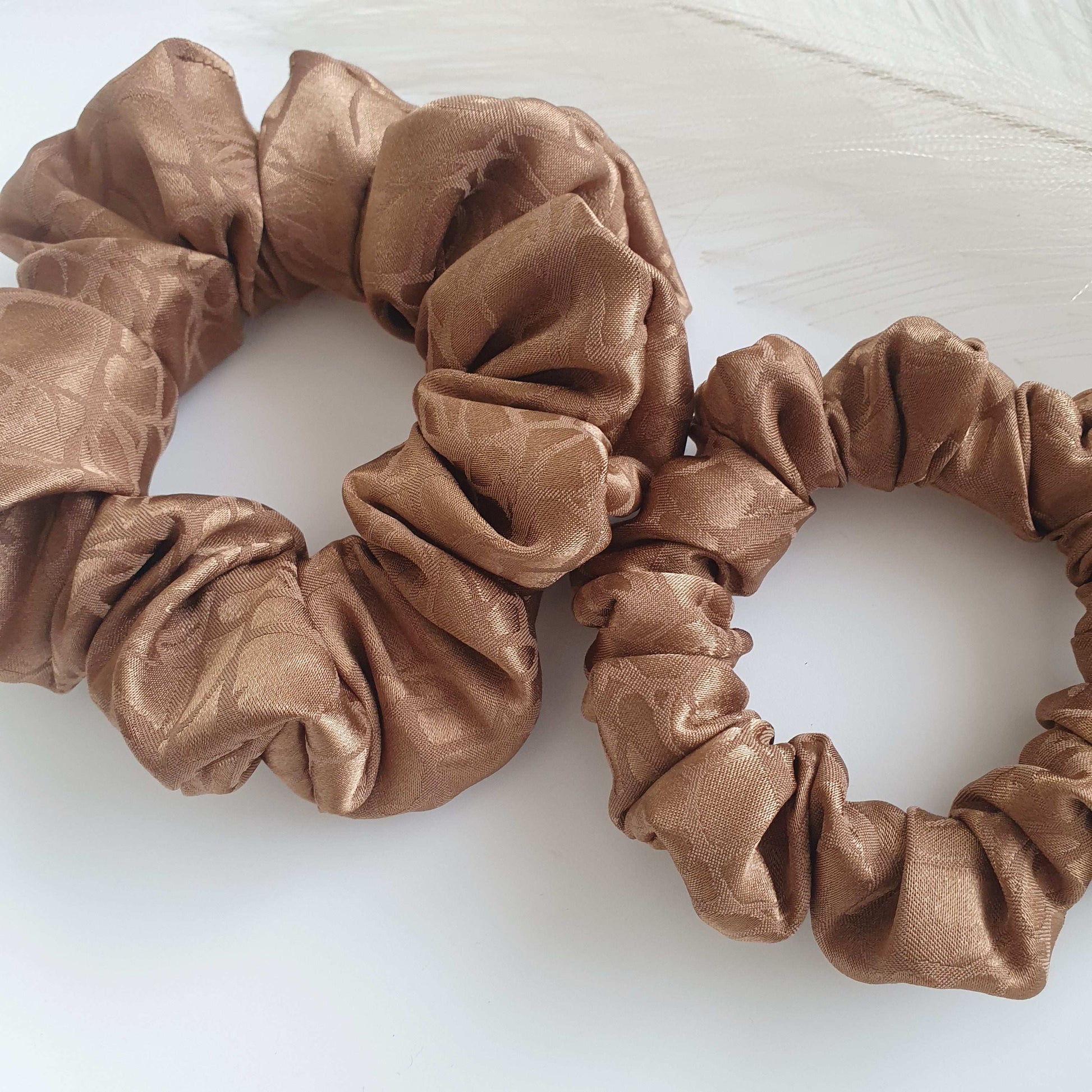 Chouchou Satin Marron imprimé - Mlle ChouChou