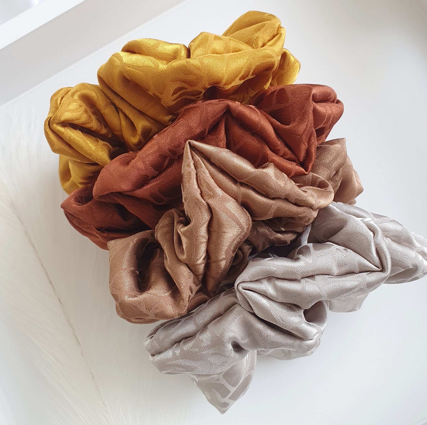 Chouchou Satin Ocre imprimé - Mlle ChouChou