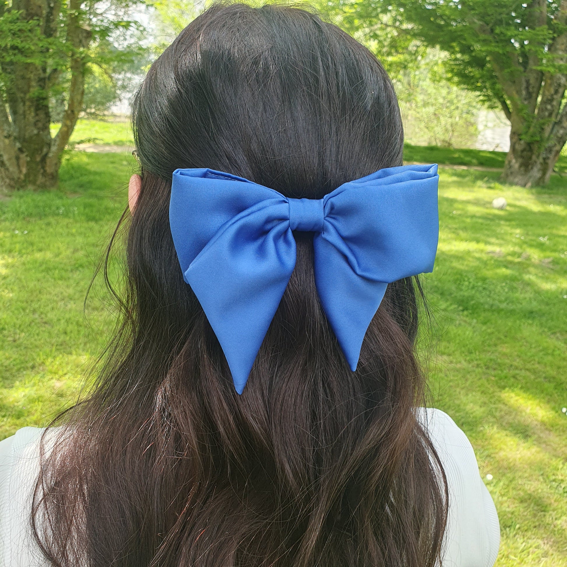Barrette Nœud satin XL Roy Mlle ChouChou