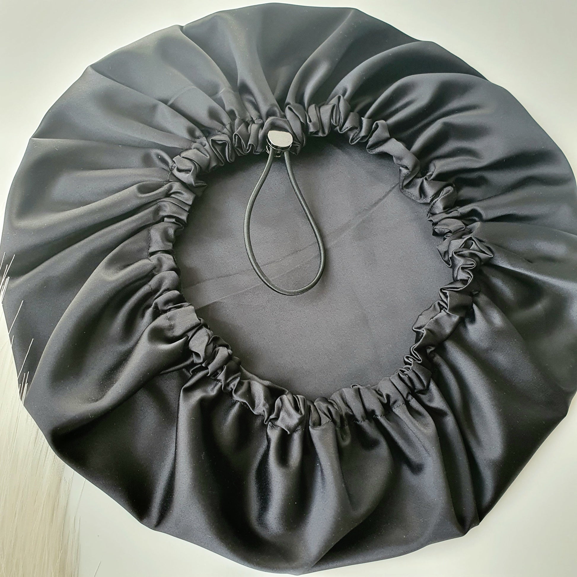 Bonnet de Soin/Nuit Satin noir (Copie) Mlle ChouChou