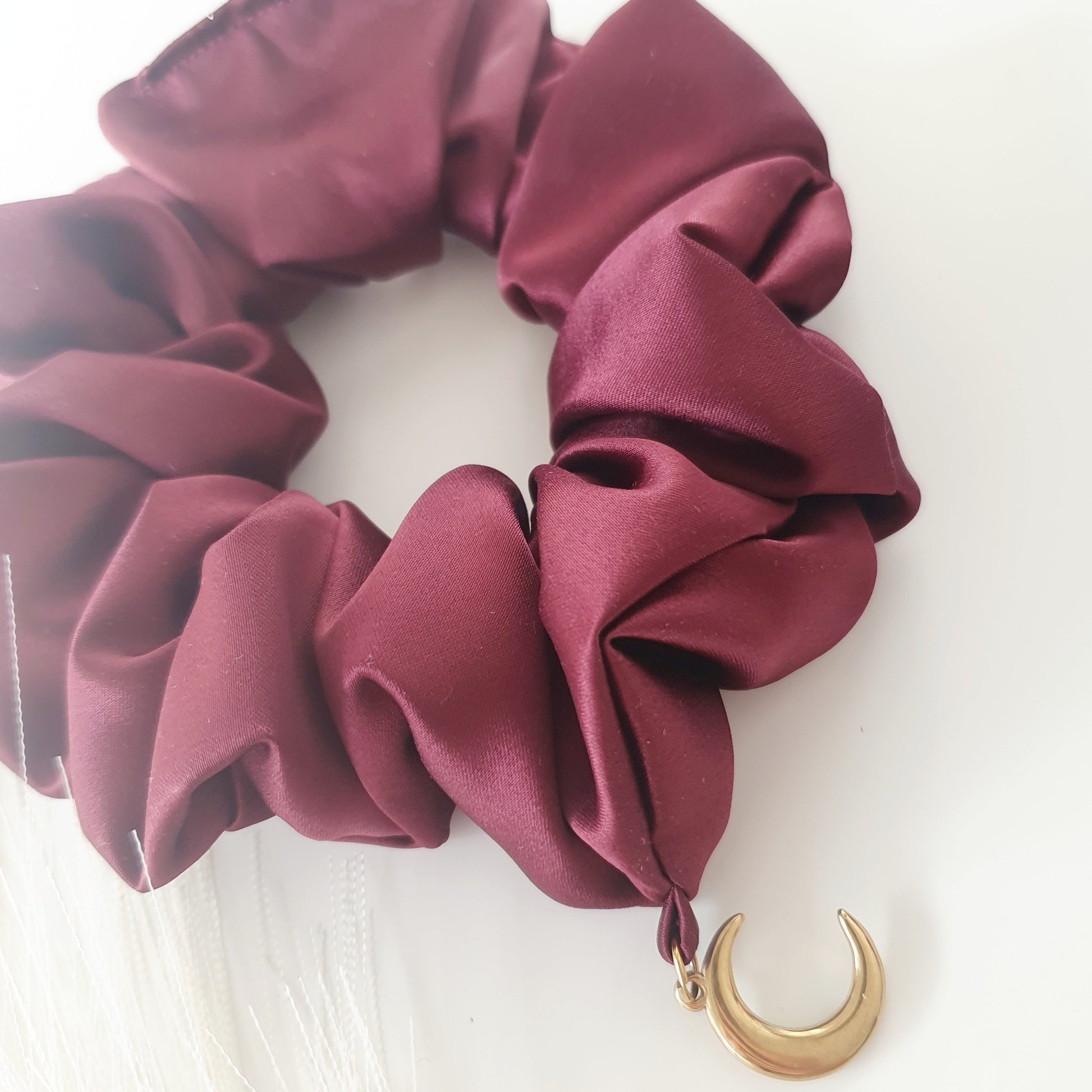 Chouchou Satin bordeaux bijoux lune Mlle ChouChou