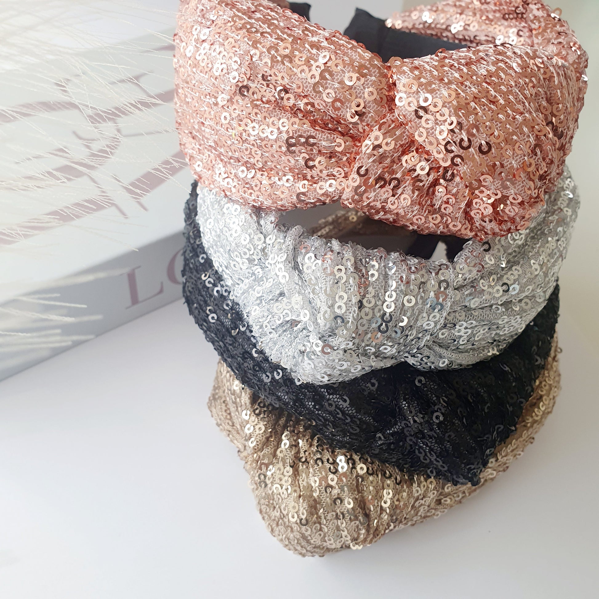 Serre-Tête Noué sequins doré Mlle ChouChou